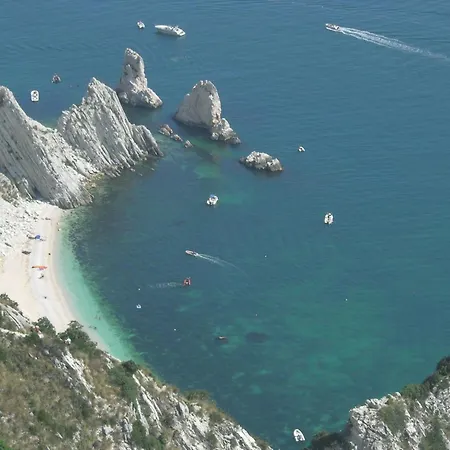 Il Casale Di Giulia Lejlighed Sirolo